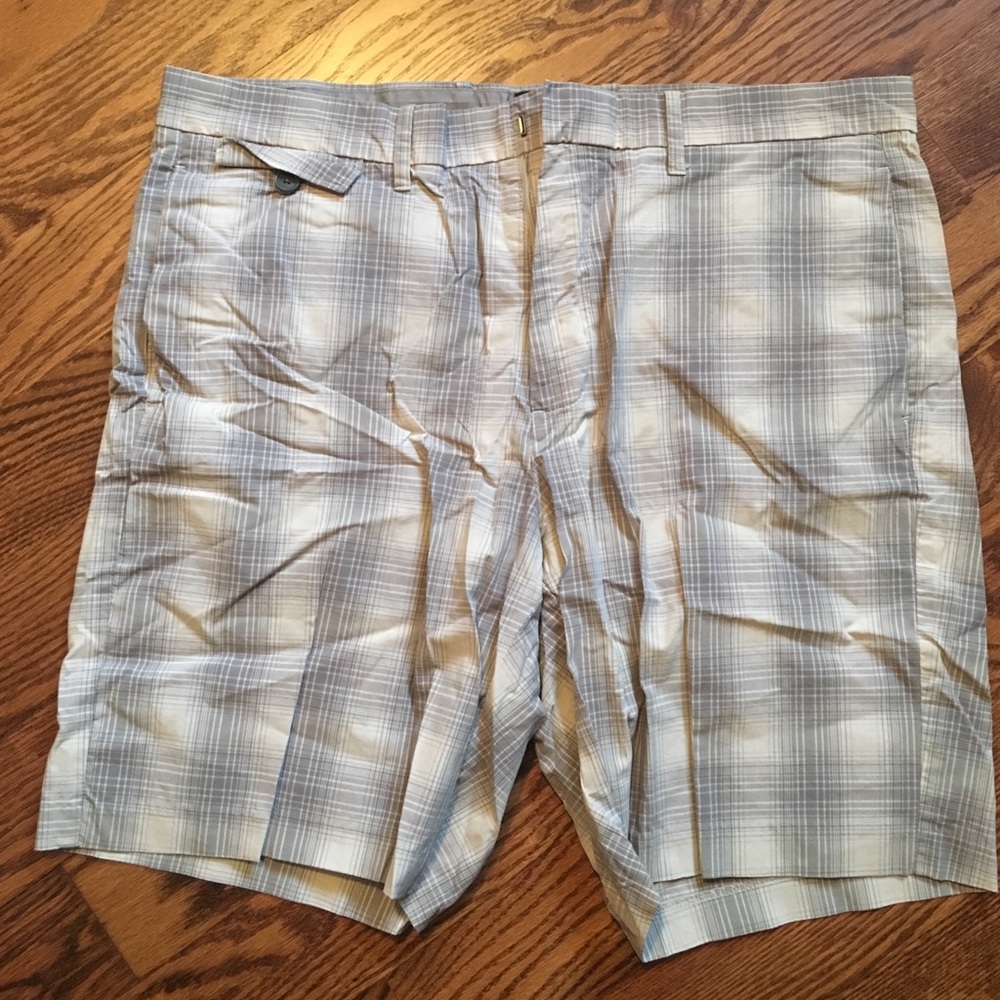 Men’s shorts size 36